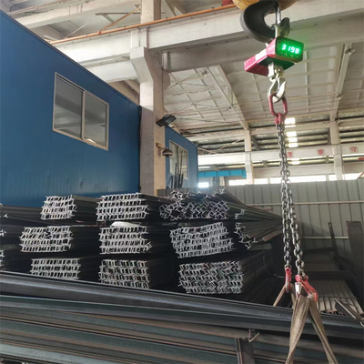 Q235B الصلب الخفيف T-شكل العارضة المطاطية الساخنة T-بار لحام 400 * 400 * 10mm الحجم الطول المخصص