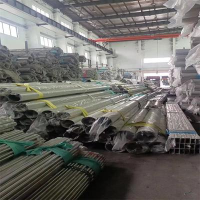 أنابيب الفولاذ المقاوم للصدأ بدون خيط 1200 ملم طول 6 م 2B 8K أنابيب النهاية لتطبيقات مختلفة