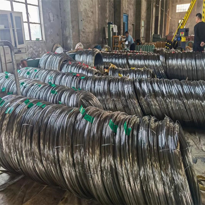 أسلاك الفولاذ المقاوم للصدأ الأوستنيتية قوة سحب عالية قوة كسر عالية أسلاك SS 0.1-14mm قطر تعبئة مخصصة