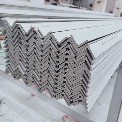 50 * 6mm 316L الفولاذ المقاوم للصدأ زاوية قضيب مطاط ساخن للمباني الصناعية